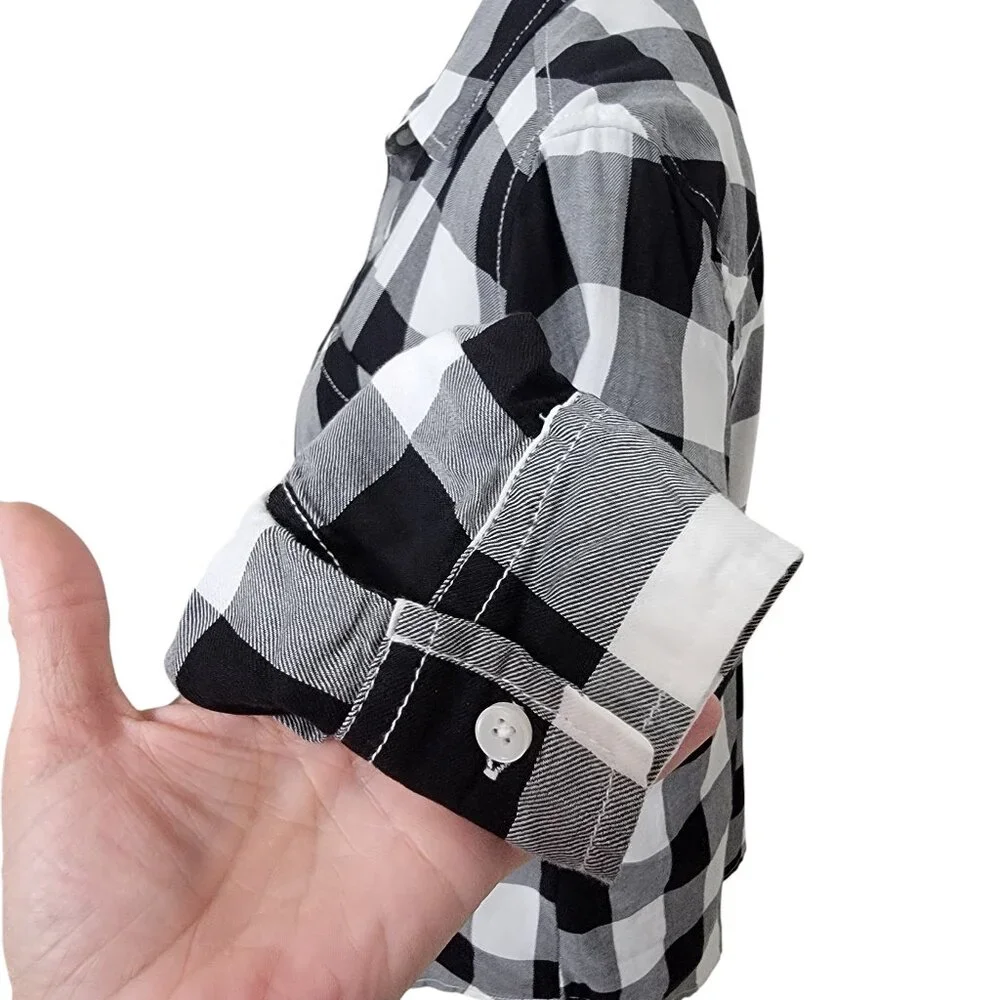 Faded Glory Size S (4-6) Black & White Plaid Long Sleeve Button Down Shirt NEW